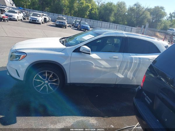 2015 MERCEDES-BENZ GLA 250 4MATIC — I117