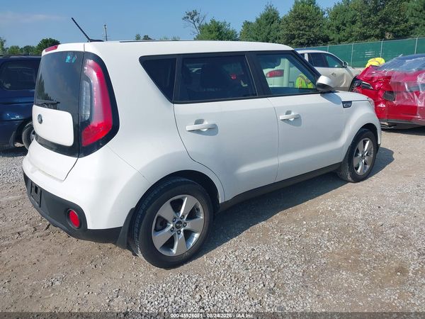 2017 KIA SOUL Base — I4