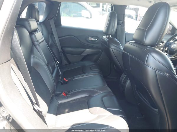 2019 JEEP CHEROKEE LATITUDE PLUS FWD
