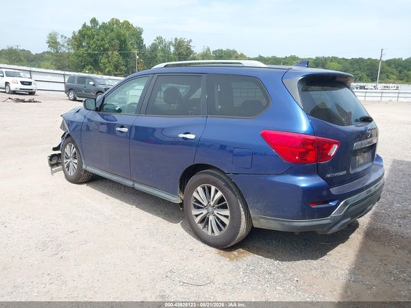 2019 NISSAN PATHFINDER SV — I3