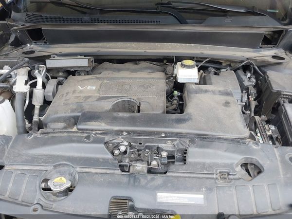2019 NISSAN PATHFINDER SV — I10