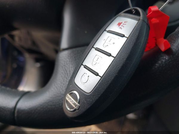2019 NISSAN PATHFINDER SV — I11