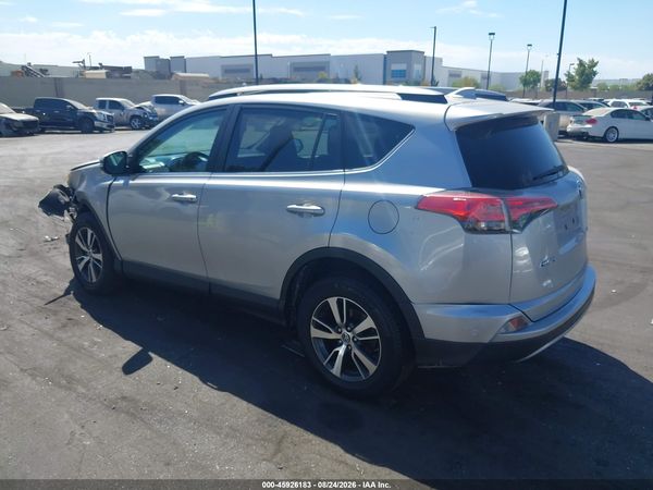 2018 TOYOTA RAV4 XLE — I3