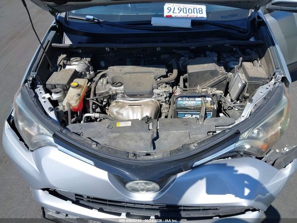2018 TOYOTA RAV4 XLE — I10