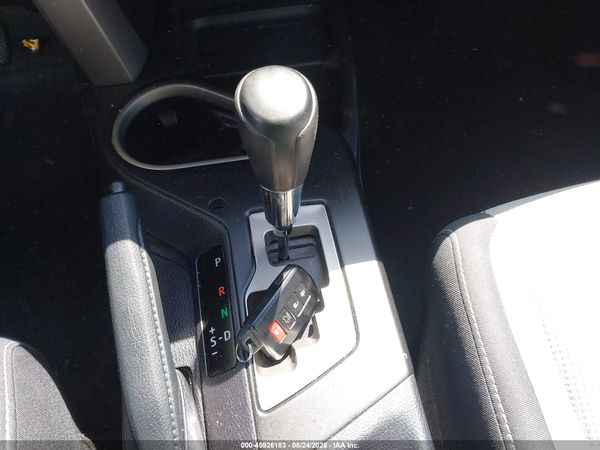 2018 TOYOTA RAV4 XLE — I11