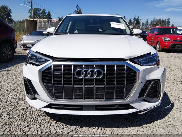 2022 AUDI Q3