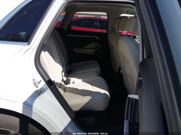 2022 AUDI Q3