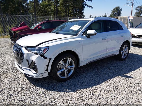 2022 AUDI Q3