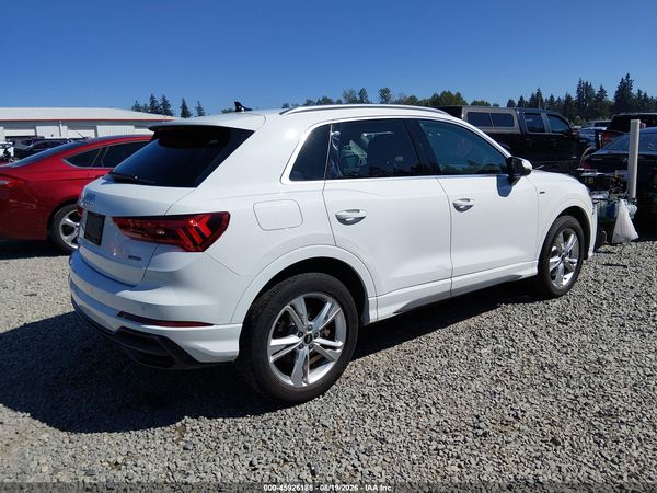 2022 AUDI Q3