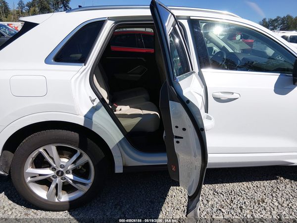 2022 AUDI Q3