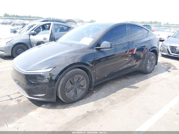 2026 TESLA MODEL Y
