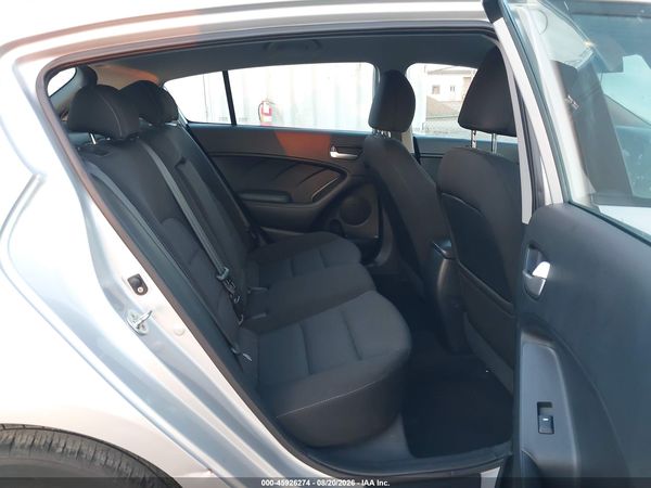 2017 KIA FORTE LX