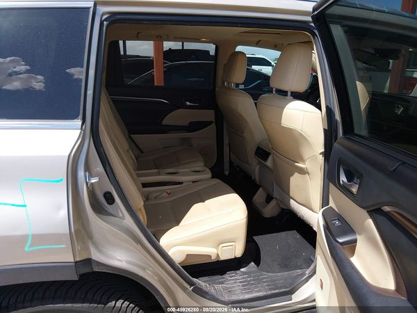 2016 TOYOTA HIGHLANDER LIMITED V6