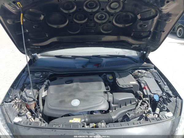 2015 MERCEDES-BENZ GLA 250 GLA250