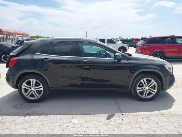 2015 MERCEDES-BENZ GLA 250 GLA250