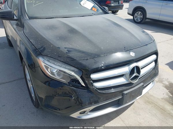 2015 MERCEDES-BENZ GLA 250 GLA250