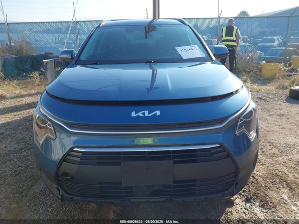 2025 KIA NIRO EX