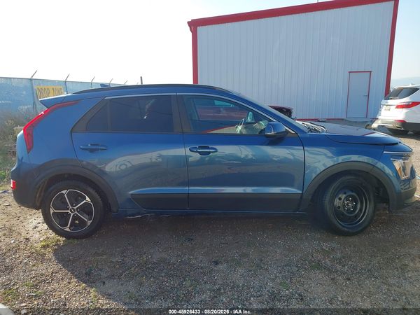 2025 KIA NIRO EX