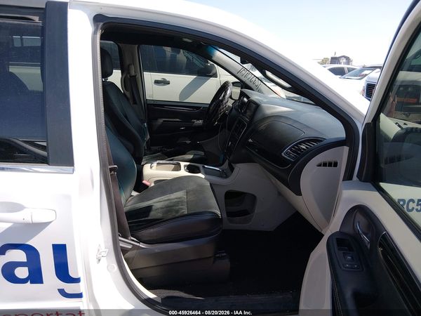 2017 DODGE GRAND CARAVAN SXT — I5