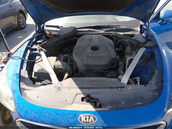 2019 KIA STINGER Base — I10
