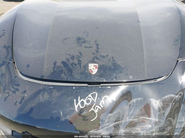 2017 PORSCHE PANAMERA 4