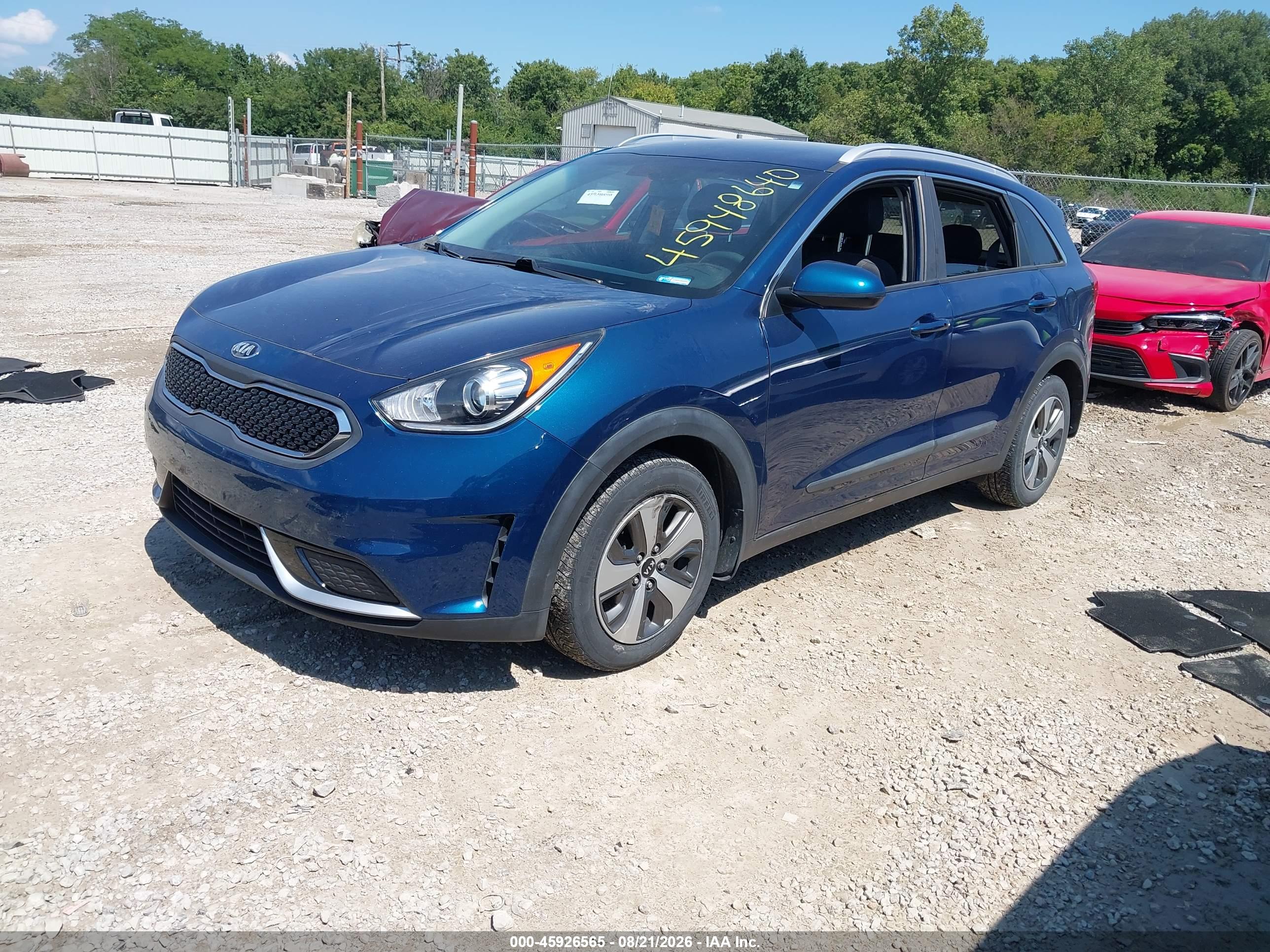 2017 KIA NIRO LX