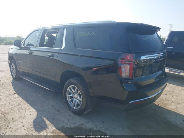 2024 CHEVROLET SUBURBAN 4WD LT — I3