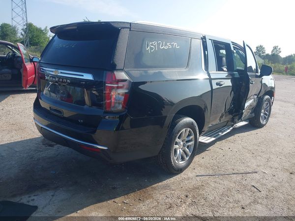 2024 CHEVROLET SUBURBAN 4WD LT — I4