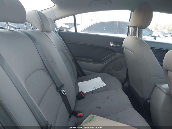2016 KIA FORTE LX — I8