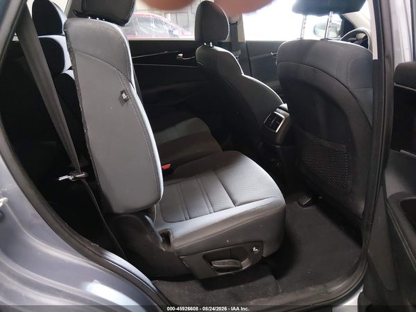 2020 KIA SORENTO 2.4L LX — I8
