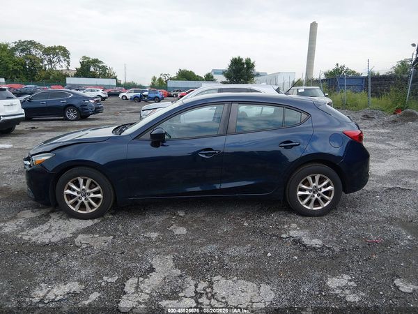 2017 MAZDA MAZDA3 SPORT