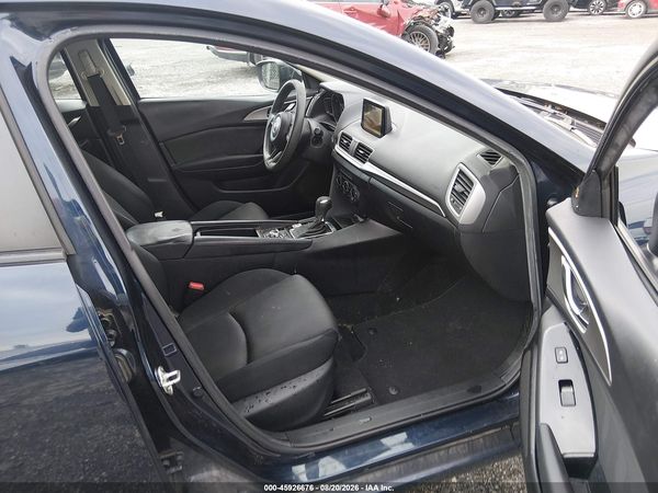 2017 MAZDA MAZDA3 SPORT