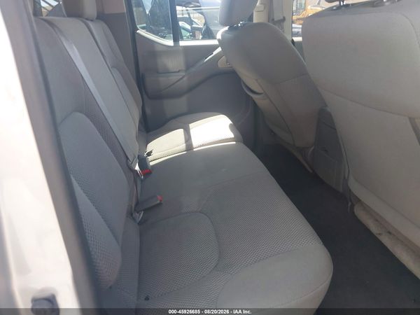 2019 NISSAN FRONTIER SV — I8