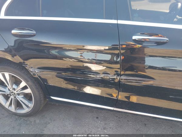2019 MERCEDES-BENZ C 300 C300