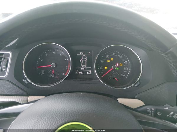 2017 VOLKSWAGEN JETTA 1.4T SE — I7