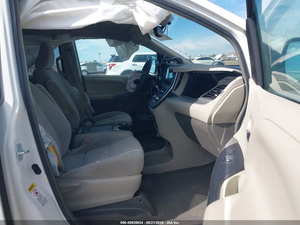 2016 TOYOTA SIENNA LE 8 PASSENGER