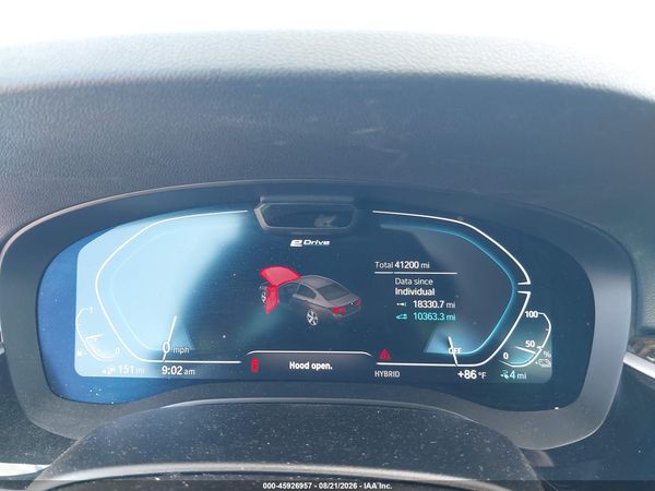 2022 BMW 530E — I7