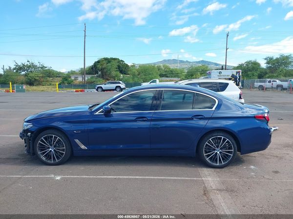 2022 BMW 530E — I117