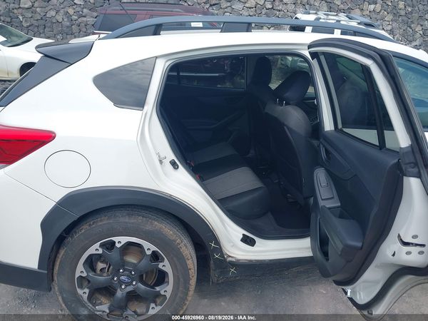 2022 SUBARU CROSSTREK Base — I8