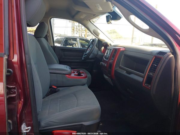 2016 RAM 1500 ST