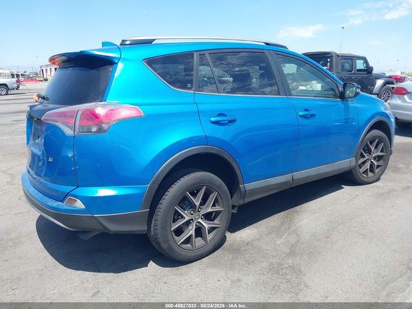 2017 TOYOTA RAV4 SE