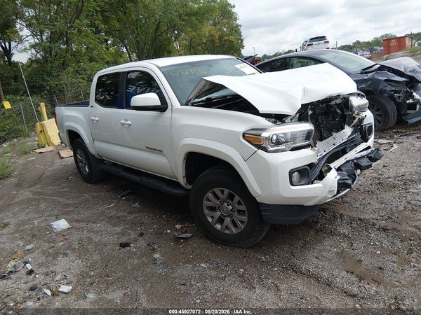 2017 TOYOTA TACOMA SR5 V6