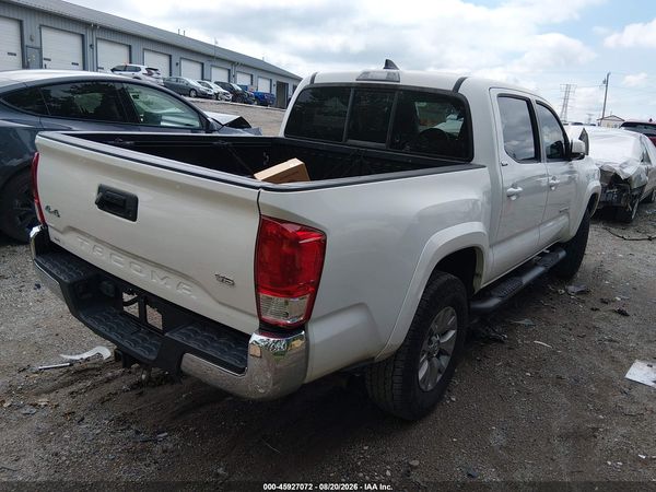 2017 TOYOTA TACOMA SR5 V6