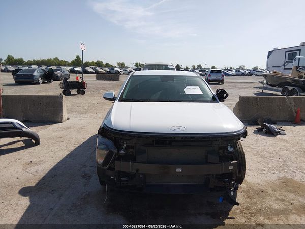 2025 HYUNDAI KONA SE