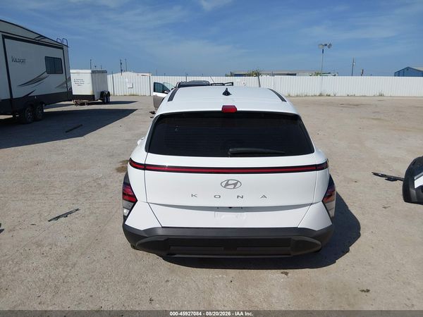 2025 HYUNDAI KONA SE