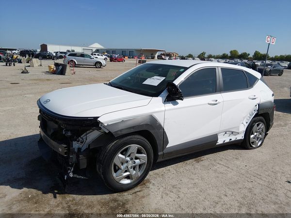 2025 HYUNDAI KONA SE