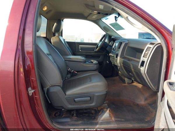 2020 RAM 1500 CLASSIC TRADESMAN  4X4 8' BOX