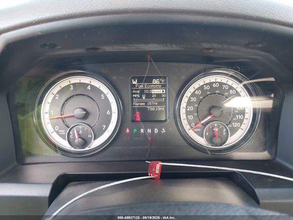 2020 RAM 1500 CLASSIC TRADESMAN  4X4 8' BOX