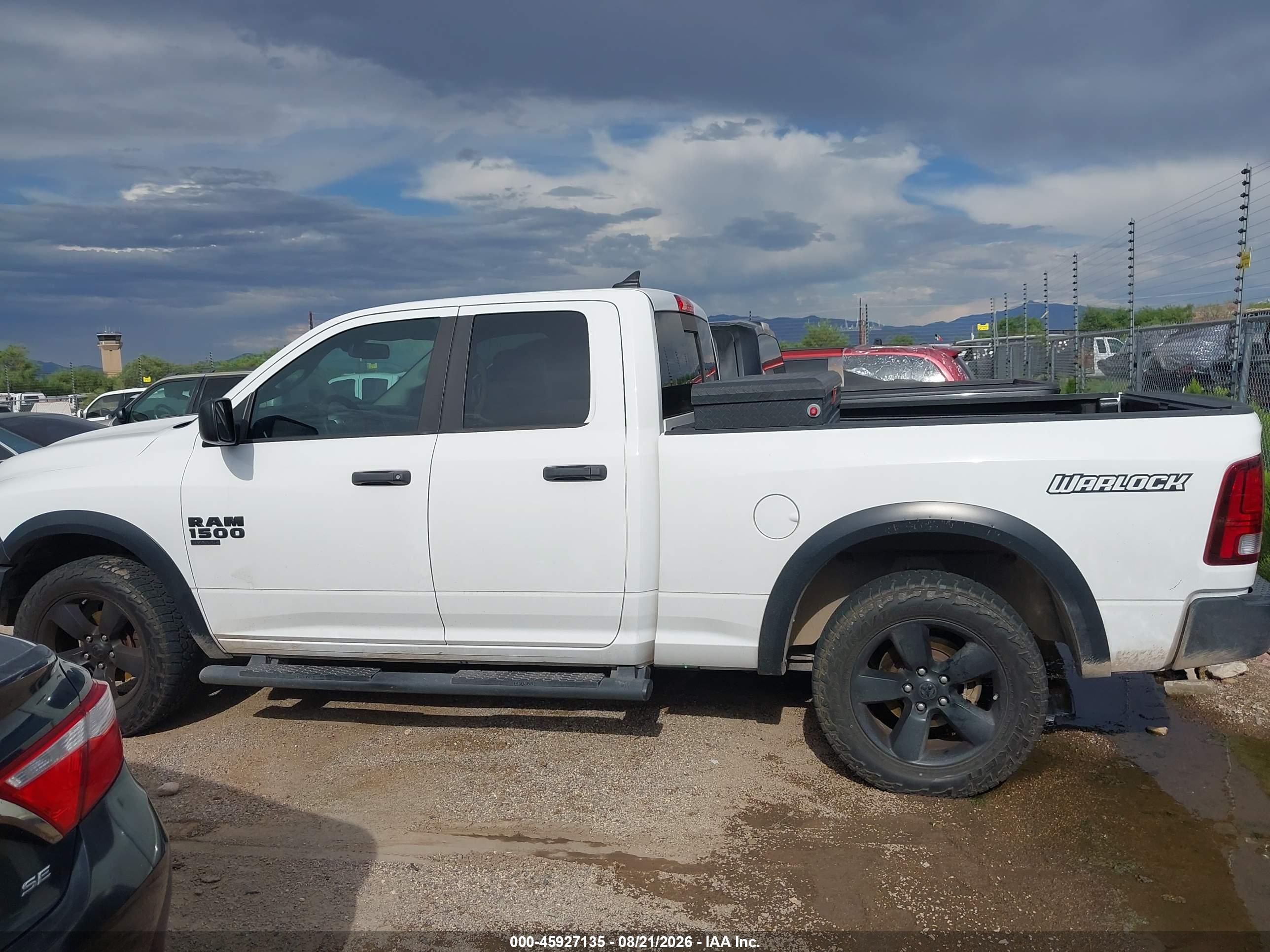 2020 RAM 1500 CLASSIC WARLOCK  4X4 6'4 BOX