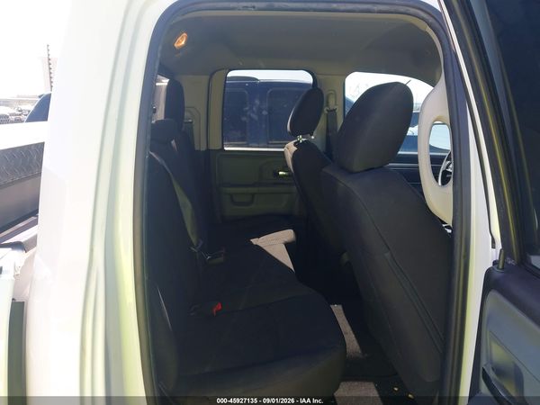 2020 RAM 1500 CLASSIC WARLOCK  4X4 6'4 BOX